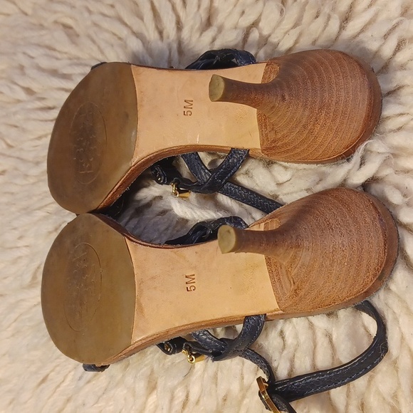 Tory Burch  heeled  sandals - Picture 6 of 15